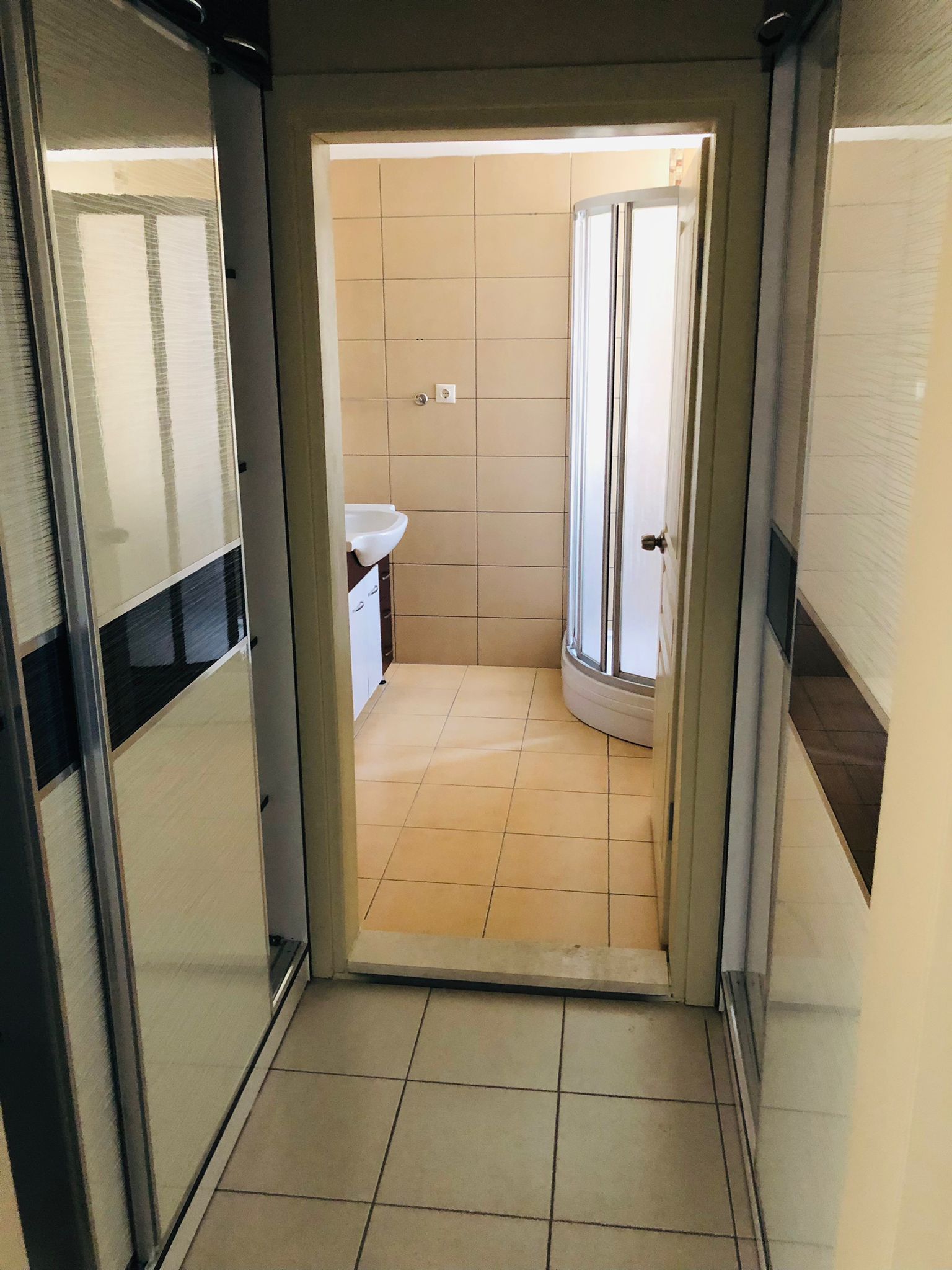 UŞAK'TA 4+1 LÜX DAİRE